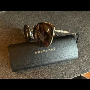 Burberry sunglasses like new. Wore only once